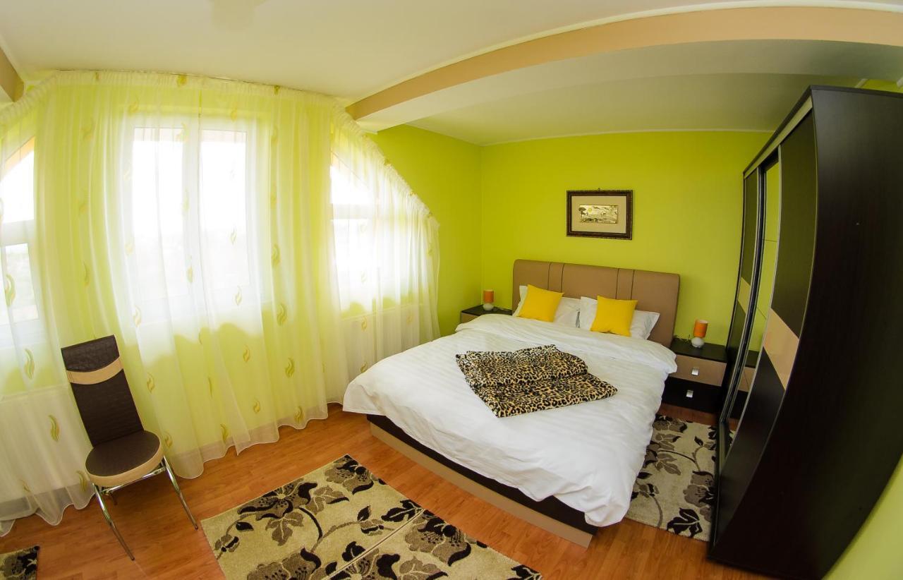 Casa Liana Otel Oradea Dış mekan fotoğraf